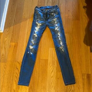 Women’s distressed begging from American eagle